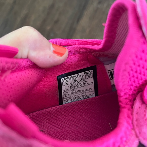 Fuschia Fila suede tennis - Picture 6 of 7